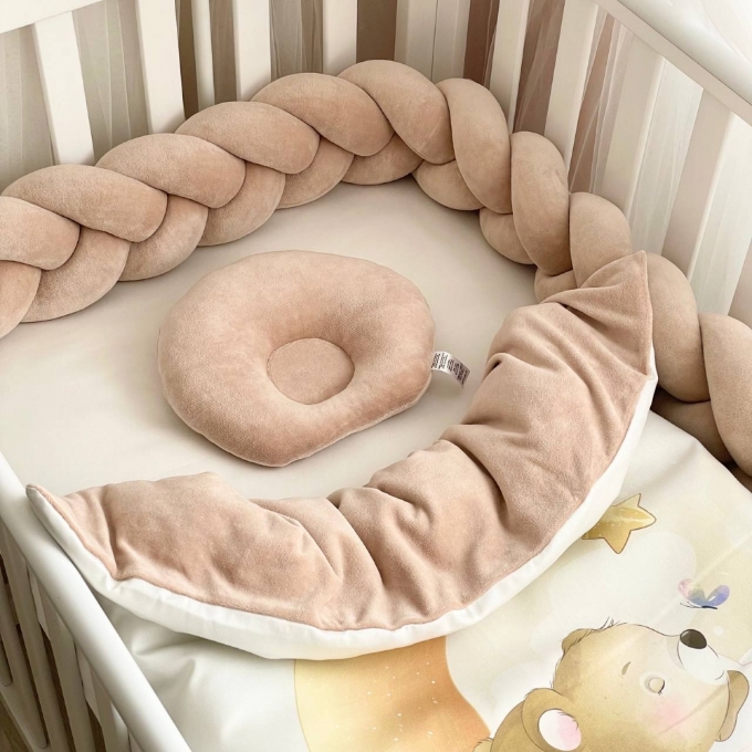 Set lenjerie Patut bebe din 6 piese, Ursulet crem (5)